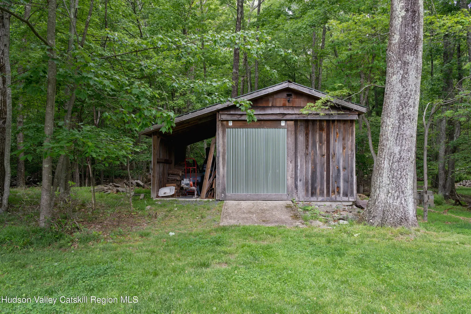 57 Anderson Road Photo 37