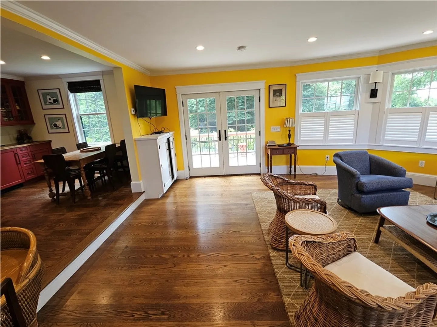 209 Coggeshall Avenue Photo 13