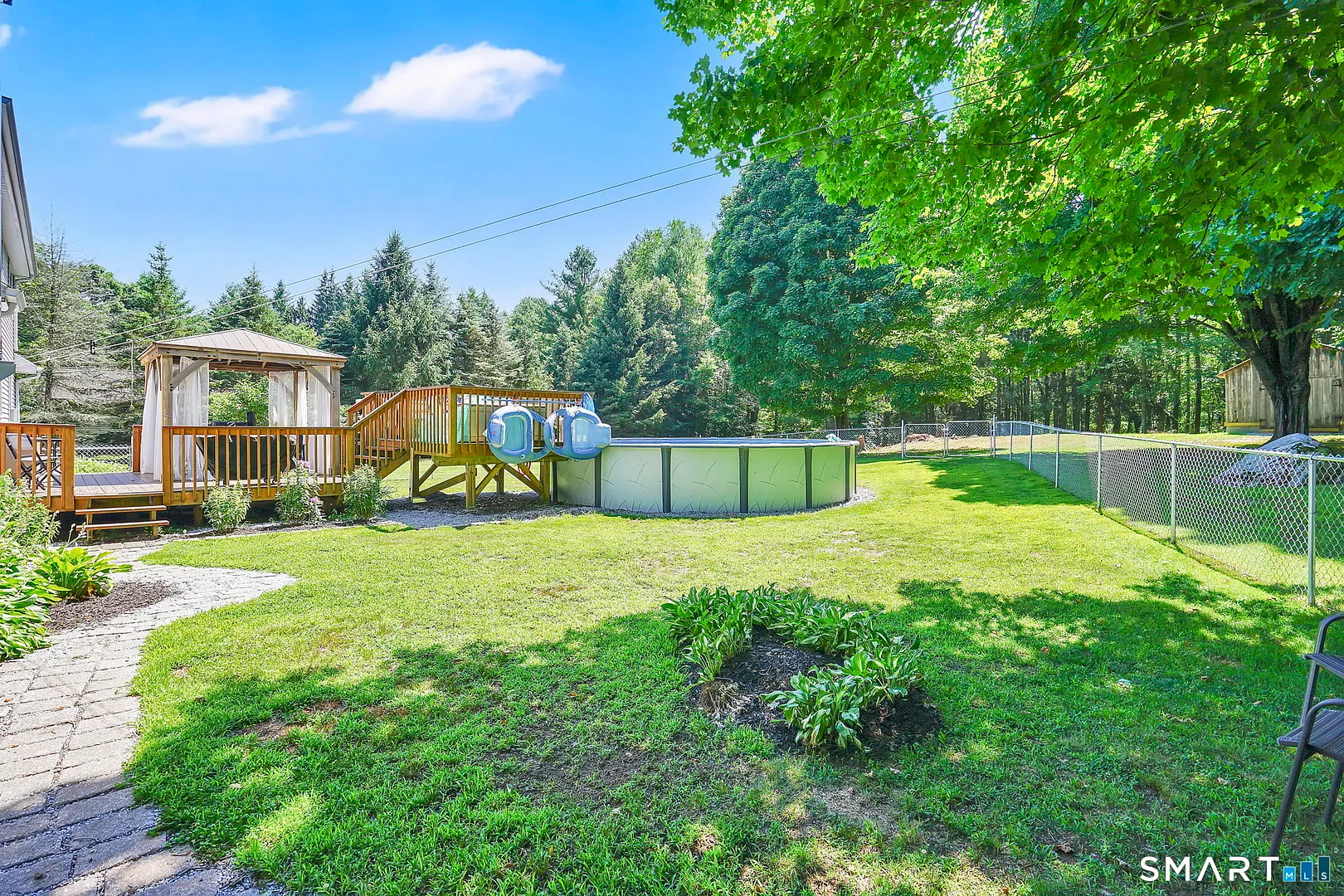 132 Cooper Lane Photo 9