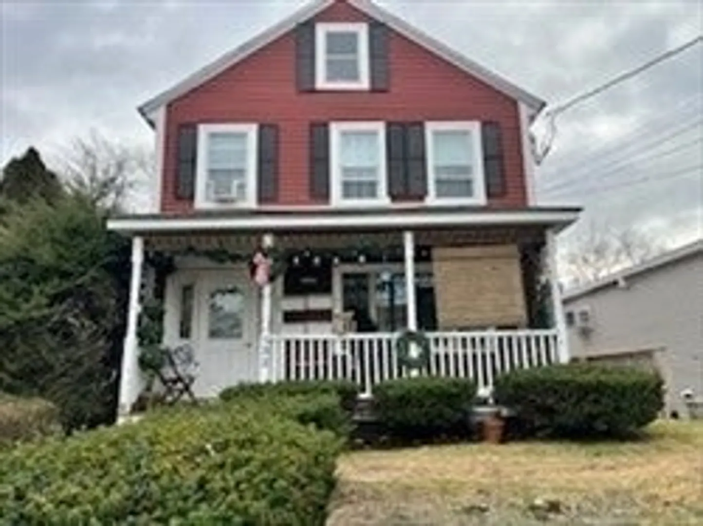 132 Park St  #4 Photo 2