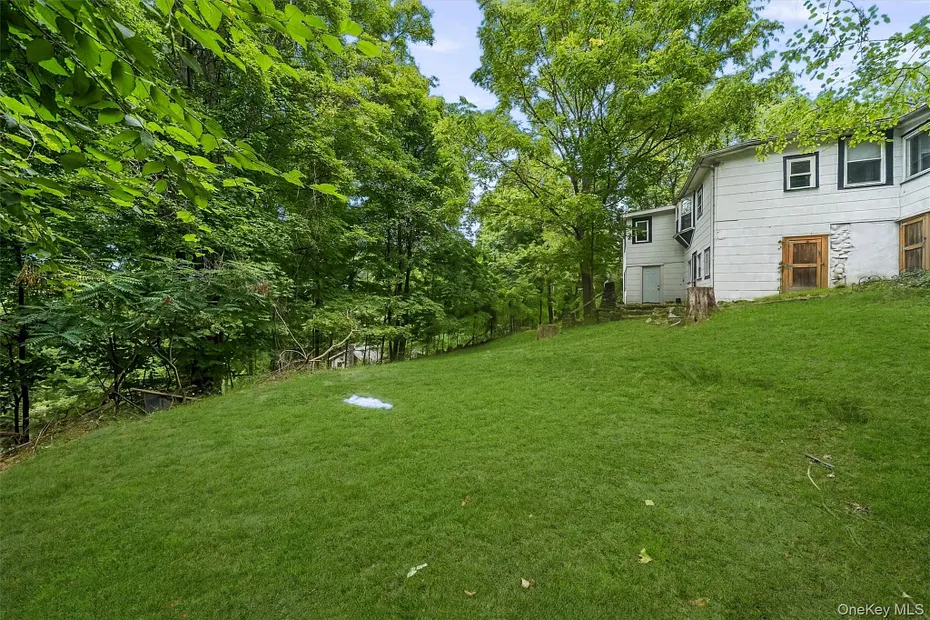 4 Hillside Trail Photo 41