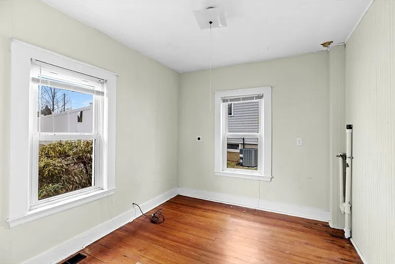 12 Fairmount Way Photo 14