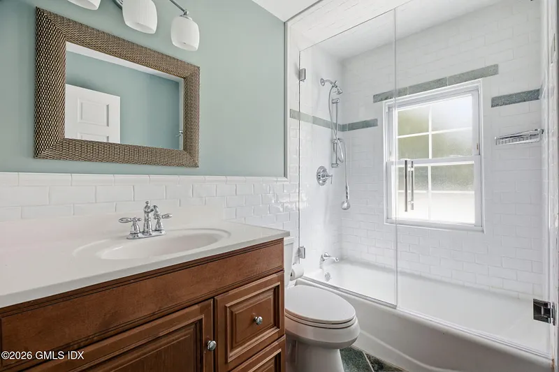 97 Riverside Avenue Photo 13