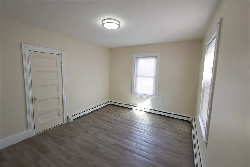 30 Millet Street  #2 Photo 9