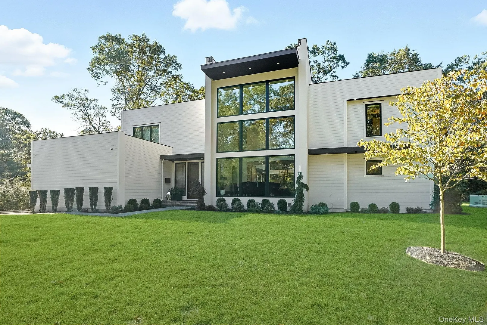 9 Kirby Lane N Photo 1
