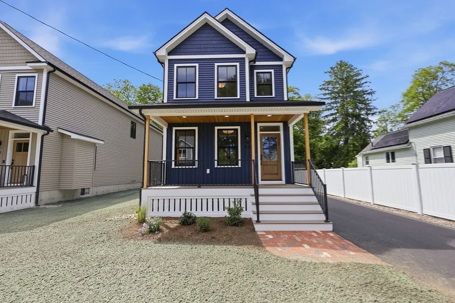 33 Landy Ave Photo 6
