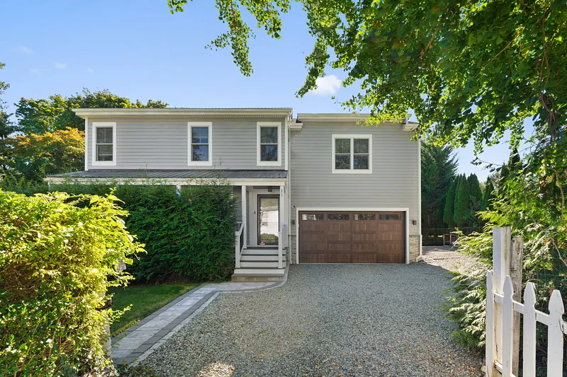 22 E Clinton Avenue Photo 1