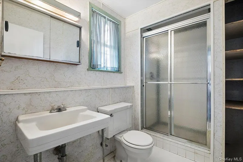 63 Prospect Street Photo 17