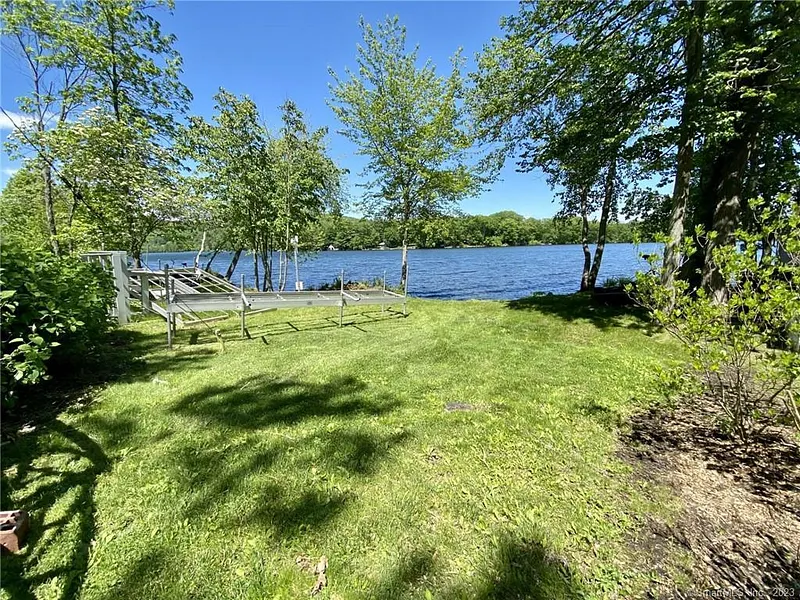 321 West Shore Road Photo 36