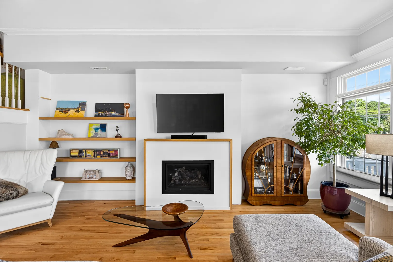 284 Shore Drive Photo 5