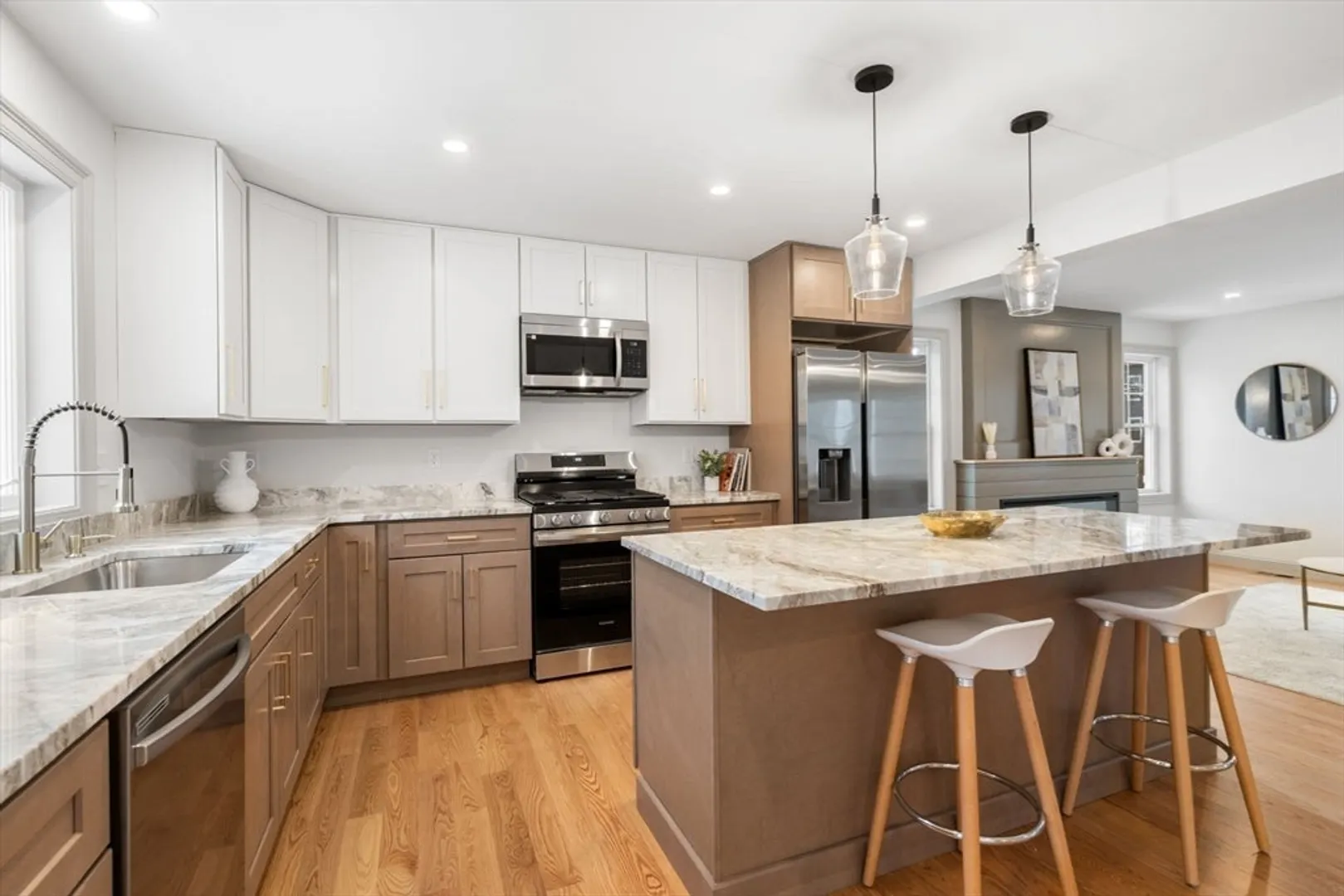 2 Lodi St  #A Photo 5