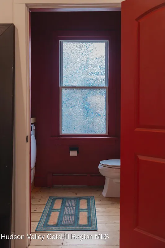 517 State Street Photo 15