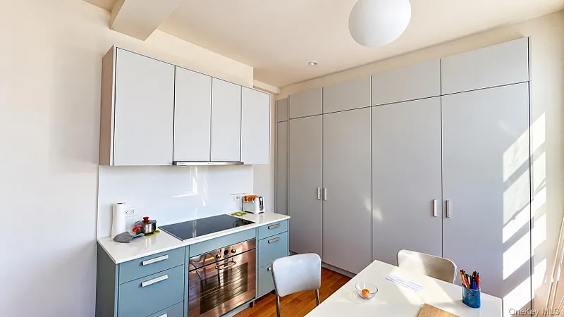 105 W 72nd Street  #12A Photo 14