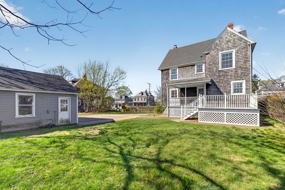 314 Ocean Avenue Photo 19