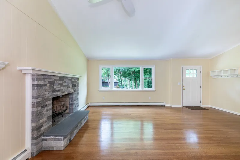 41 Brushy Hill Road Photo 19