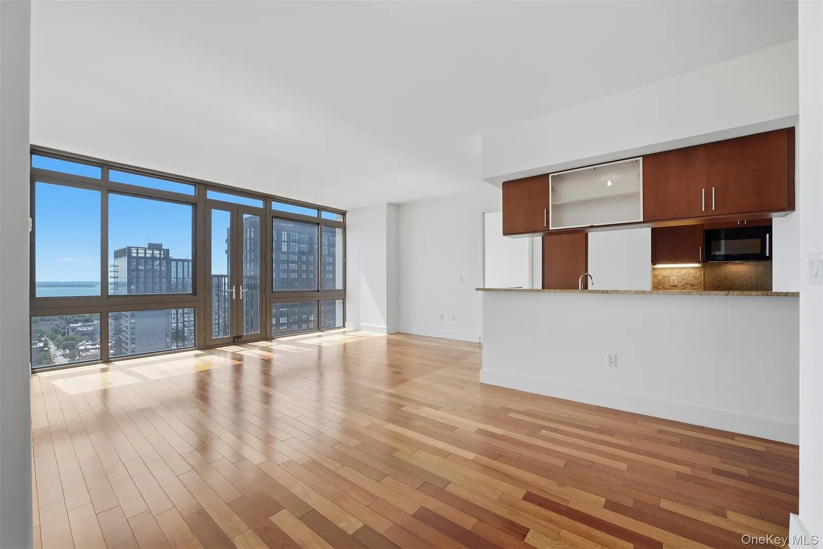 175 Huguenot Street  #2602 Photo 1