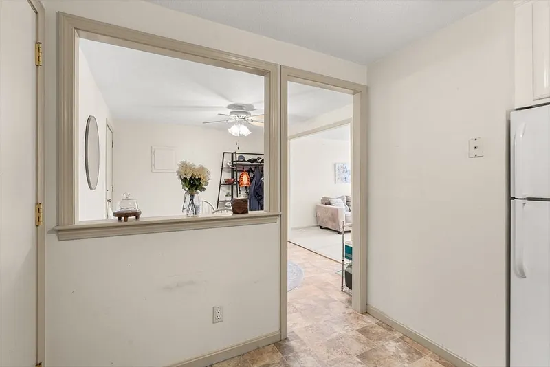 655 West Lowell #14 Photo 10