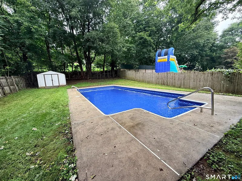 62 Mowry Avenue Photo 34