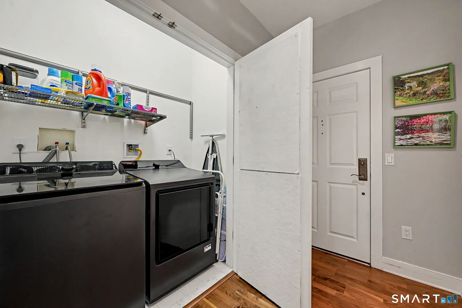 77 Havemeyer Lane  #410 Photo 23
