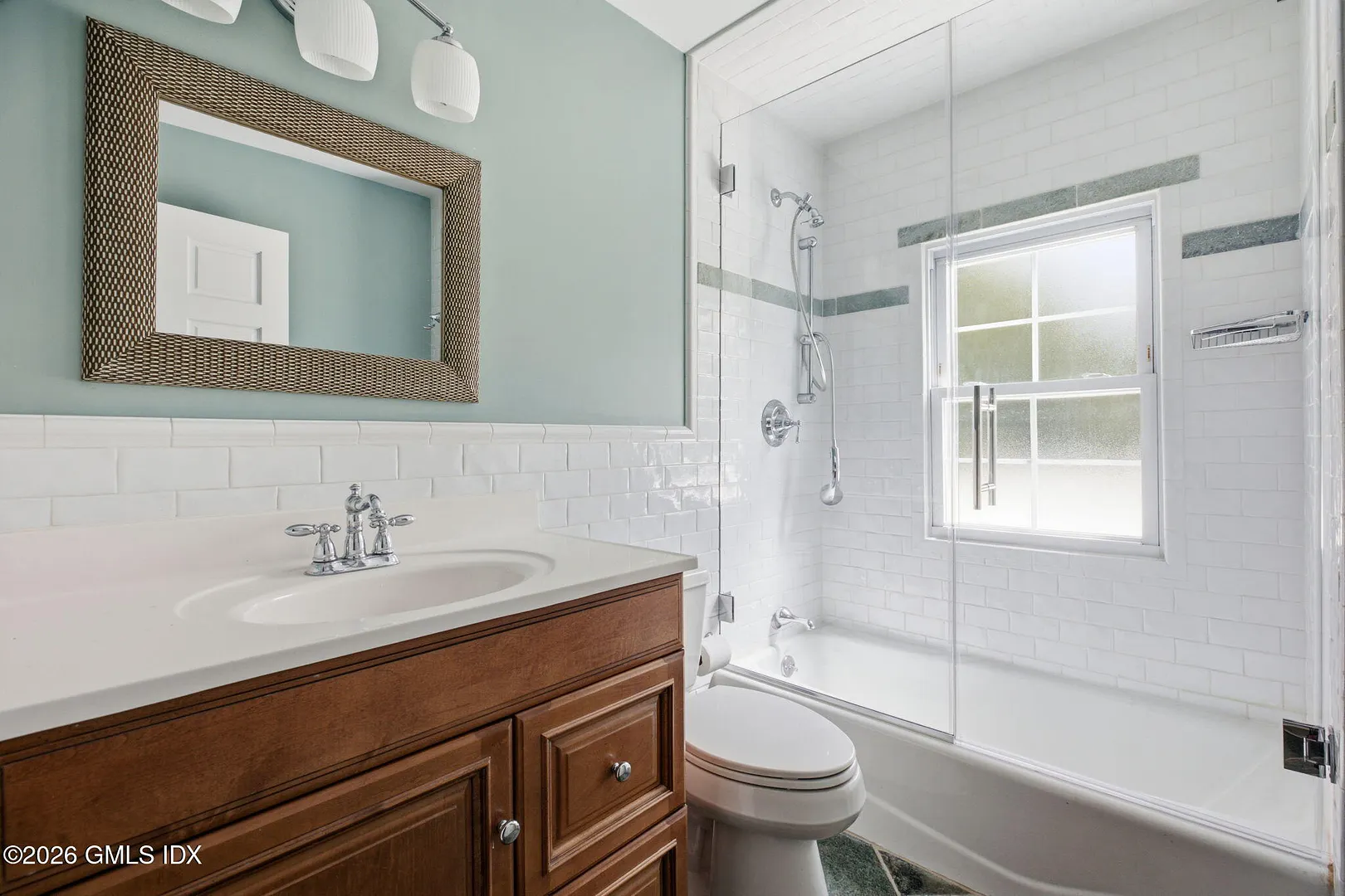 97 Riverside Avenue Photo 13