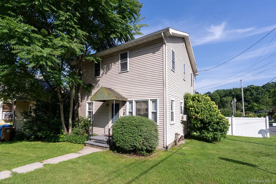 54 Boulevard Photo 1