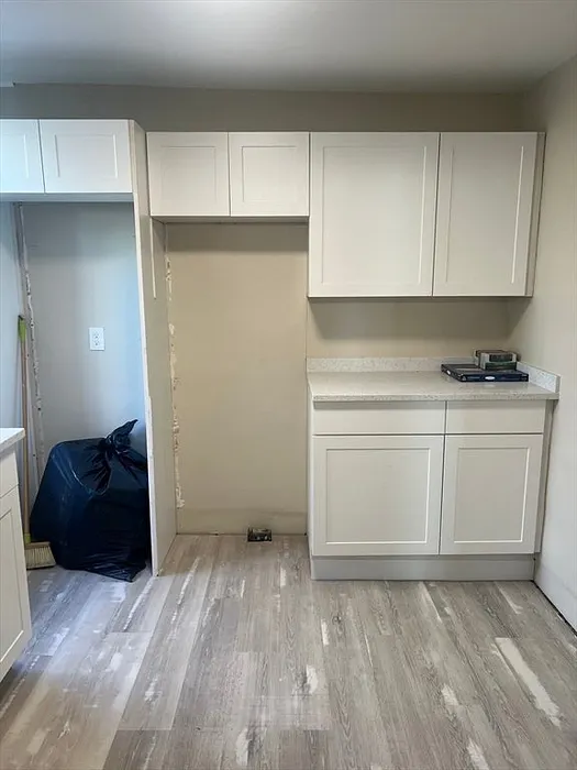 15 Harris St  #4 Photo 5