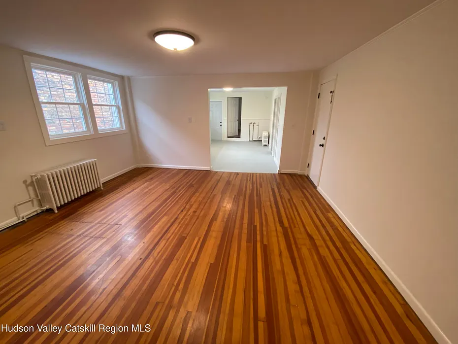 227 Warren Street Photo 18