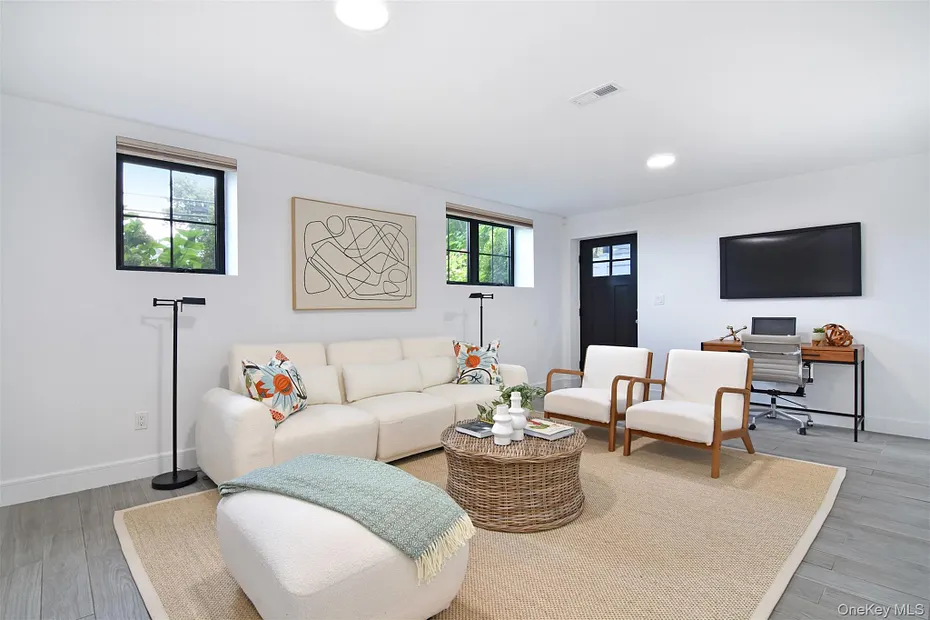 444 Sixth Avenue Photo 23