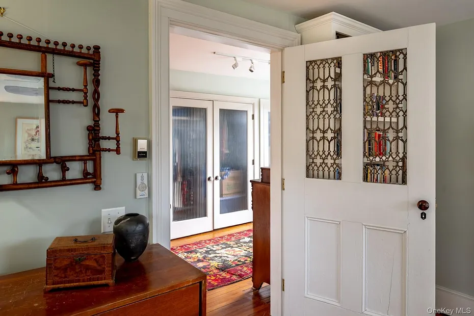 23 Clinton Avenue Photo 16