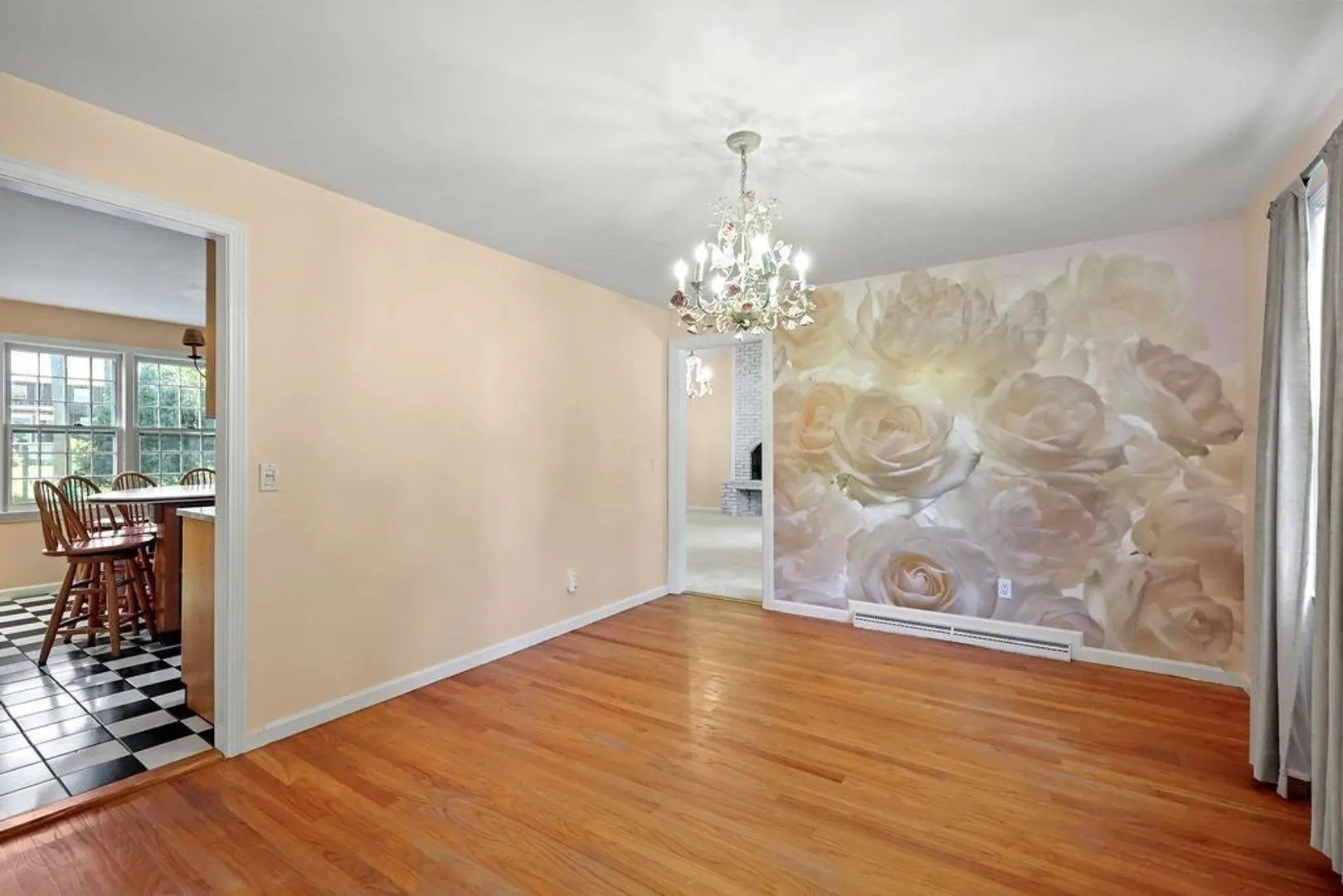 84 Brewster Rd Photo 14