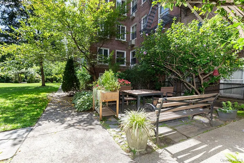 3513 76th Street  #51 Photo 30
