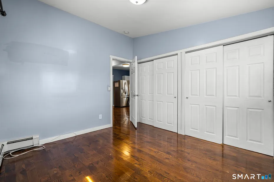 62 Saint Michaels Avenue Photo 11