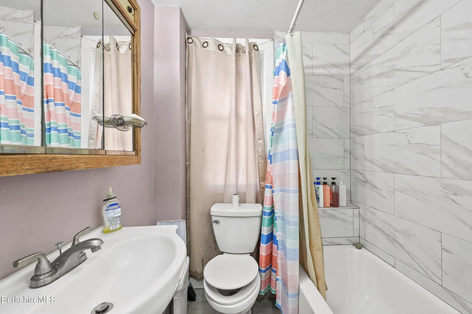 271 Tyler St Photo 13