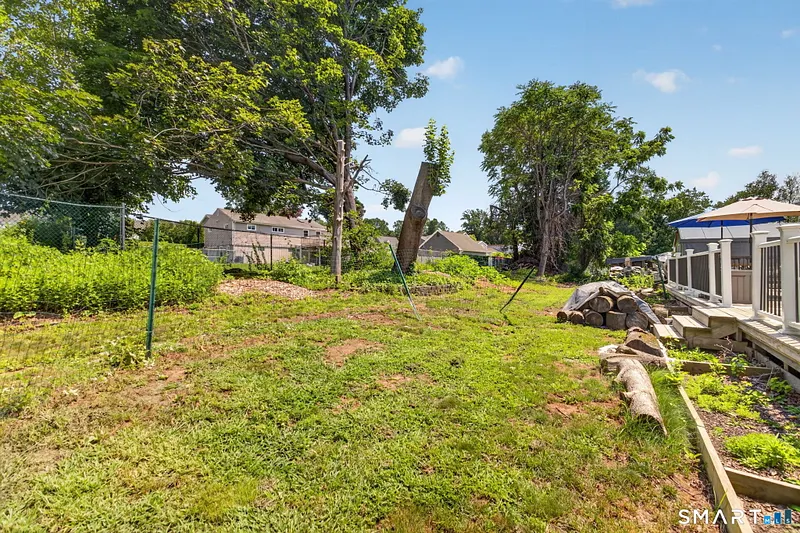 5 Beatrice Drive Photo 38