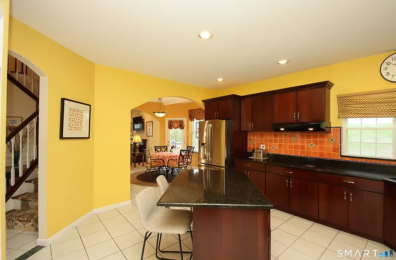 66 Wood Chase Lane Photo 15