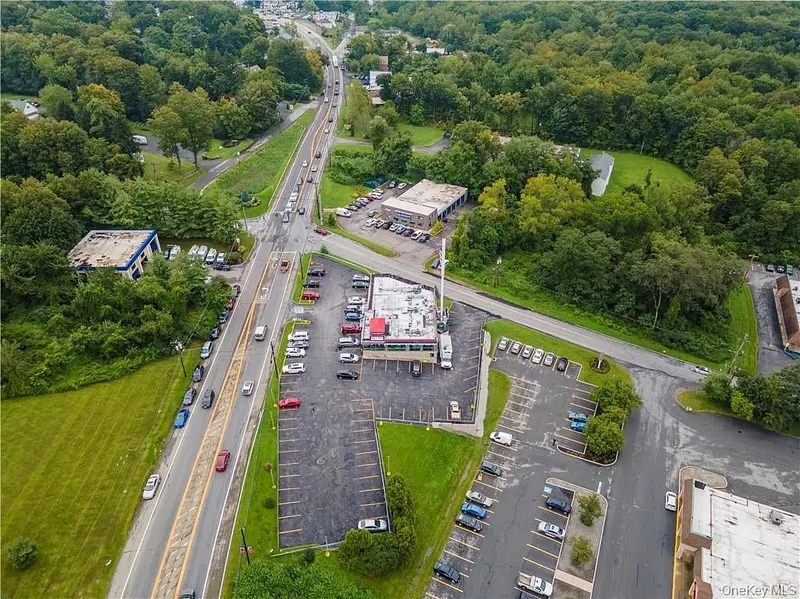 195 Route 6 Photo 17