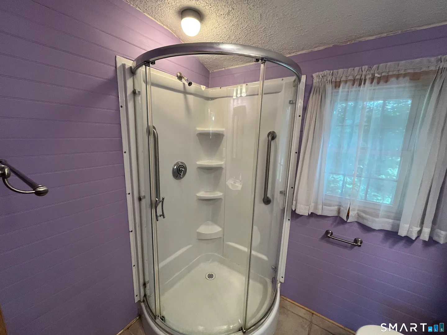 303 Somers Road Photo 18