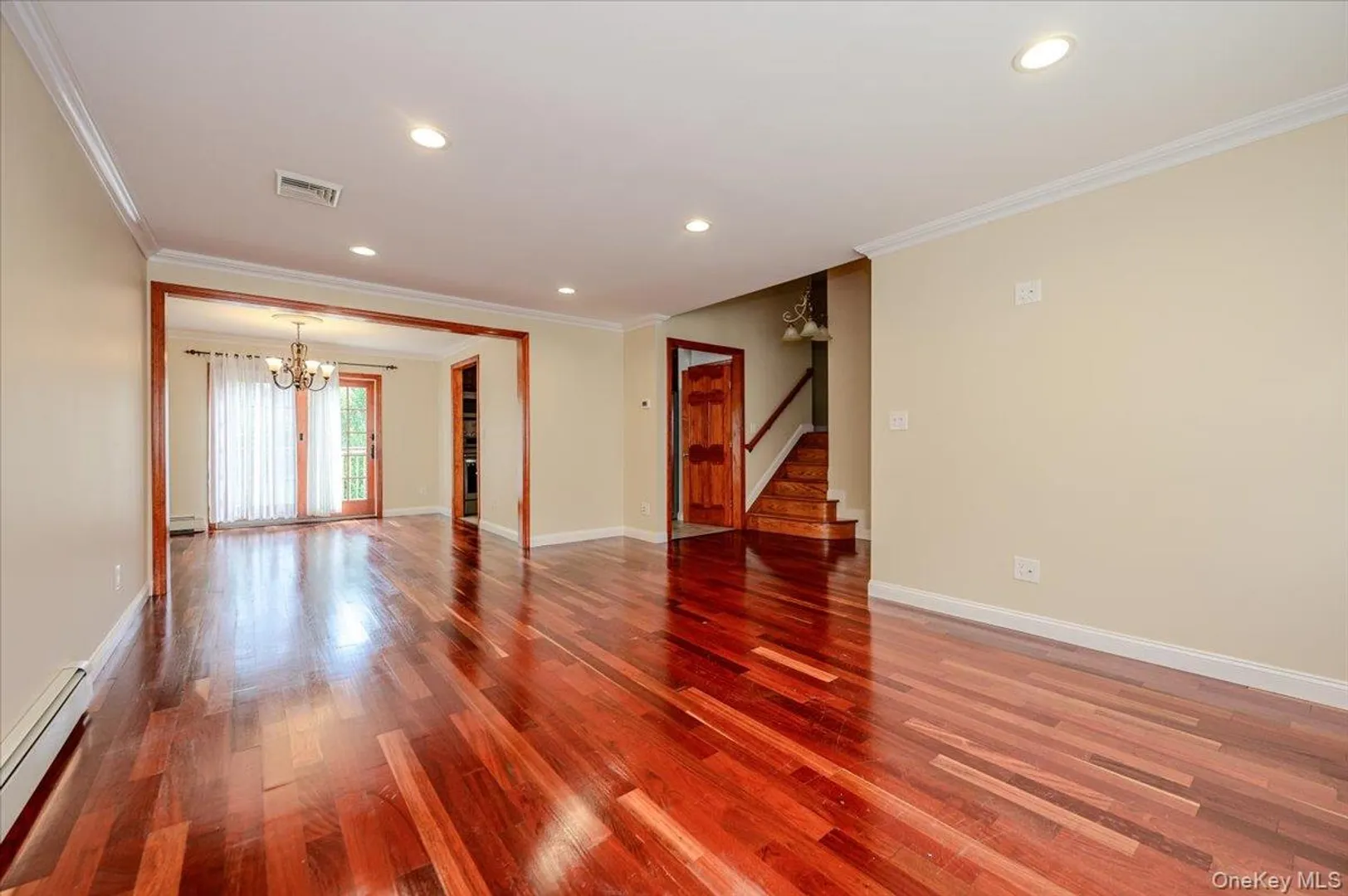 2664 Grayson Drive Photo 4