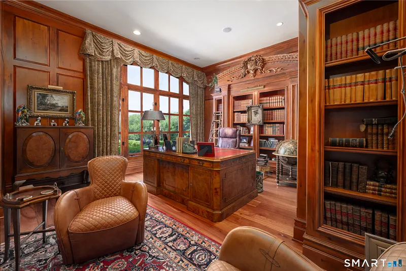 7 Equestrian Ridge Road Photo 5