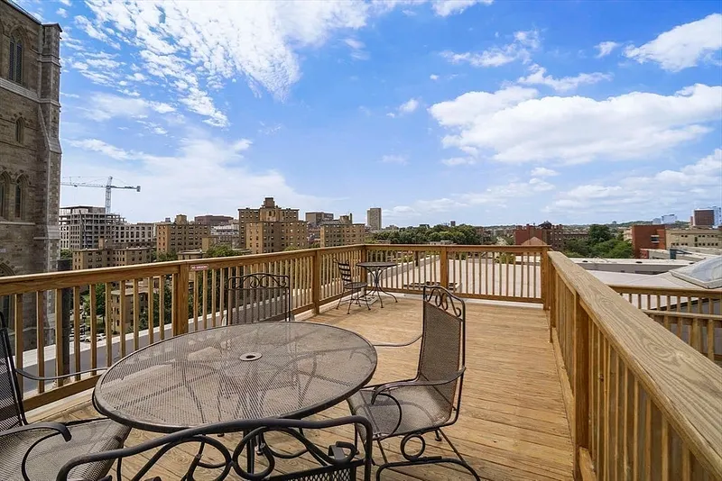 1411 Washington Street #15 Photo 23