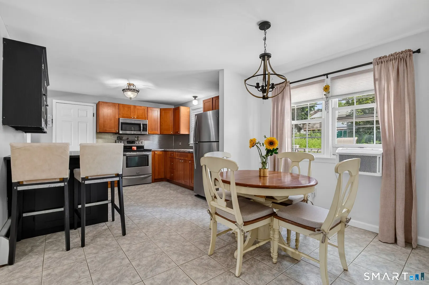 5 Beatrice Drive Photo 14
