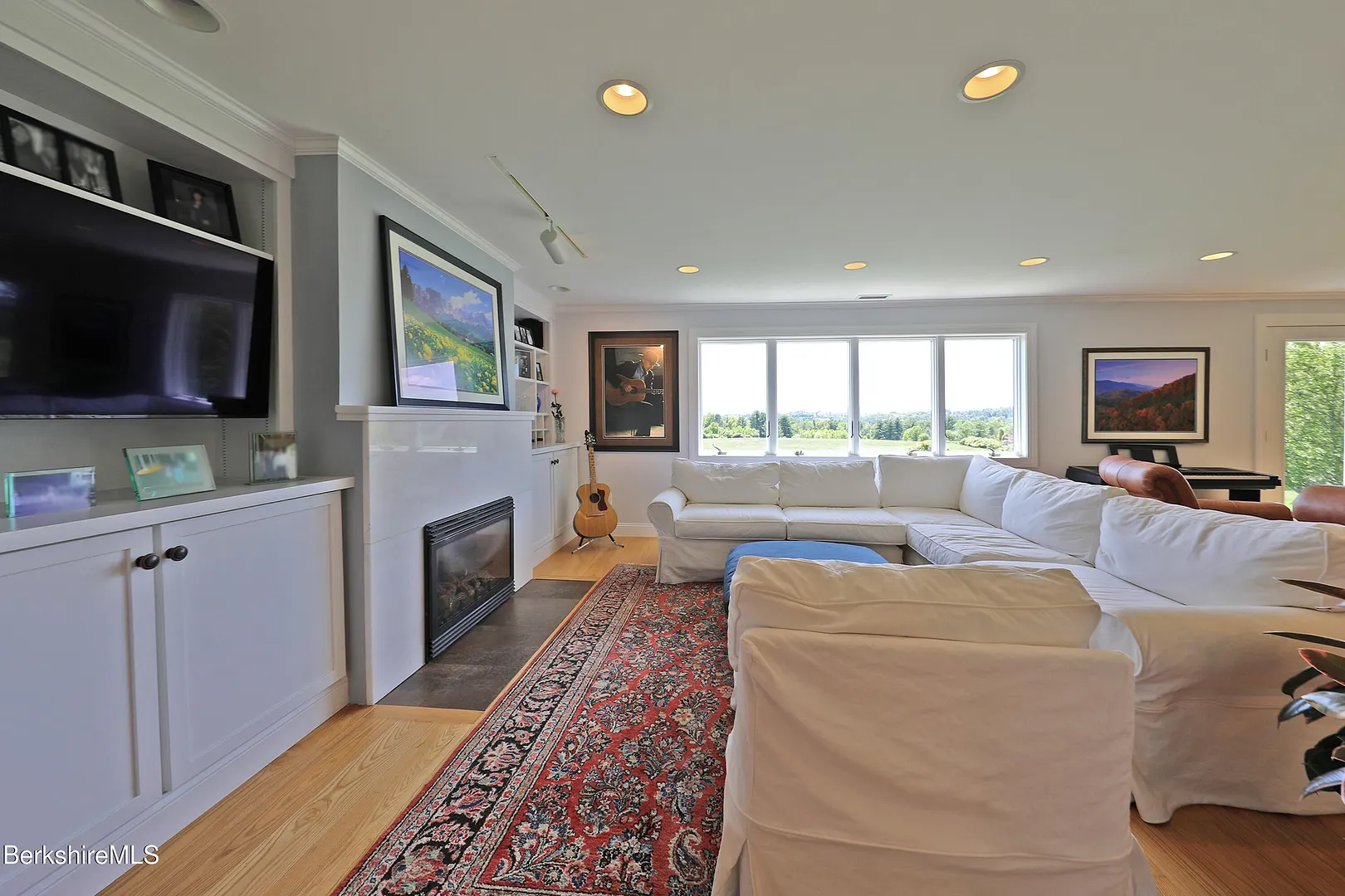 154 Plunkett St Photo 8