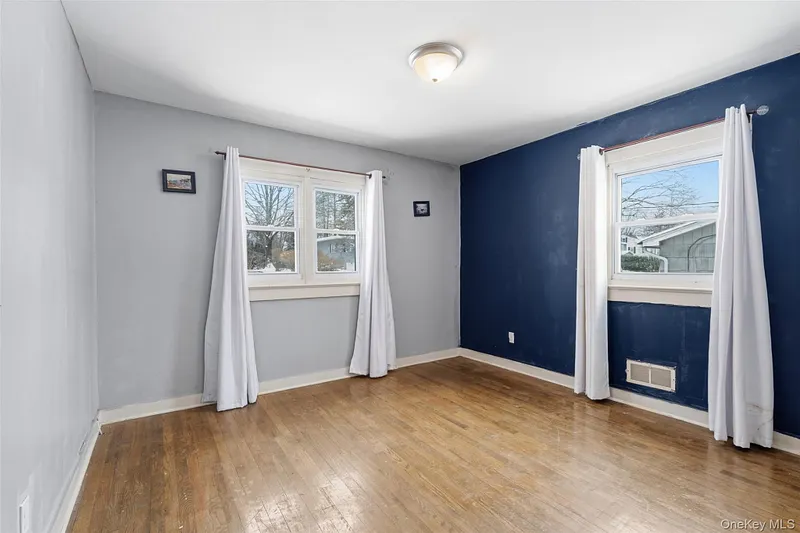 28 Wileman Avenue Photo 12