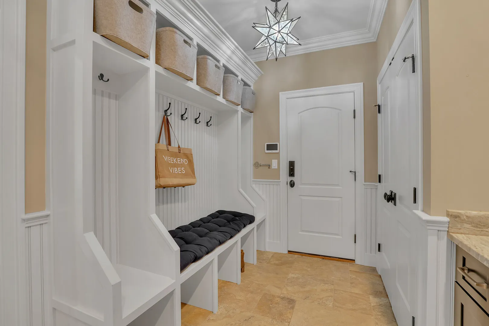 1 Ridgebury Road Photo 20