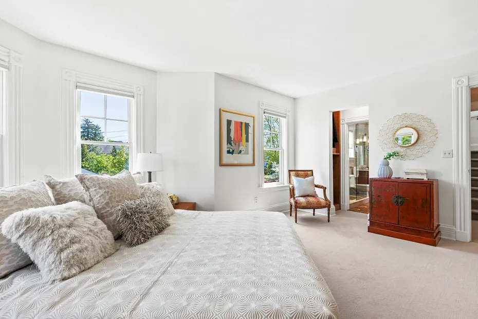 6 Linden Avenue Photo 17