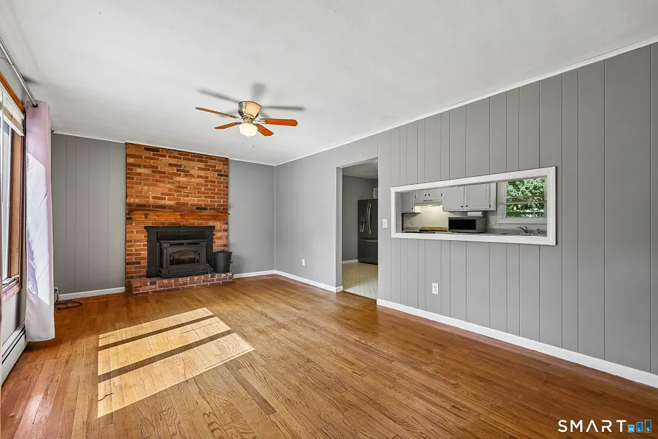 144 Woodland Drive Photo 5