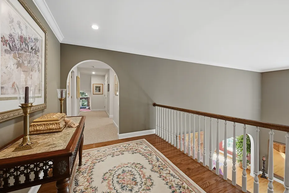 10 Taunton Hill Road Photo 31