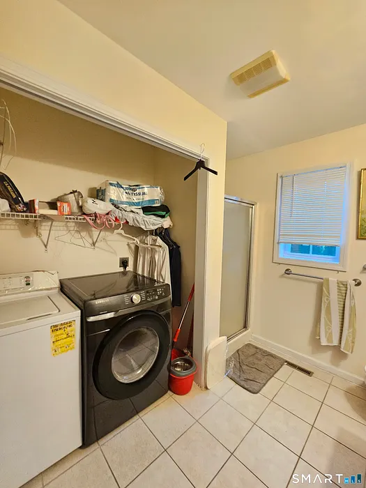 54 Alice Street Photo 25