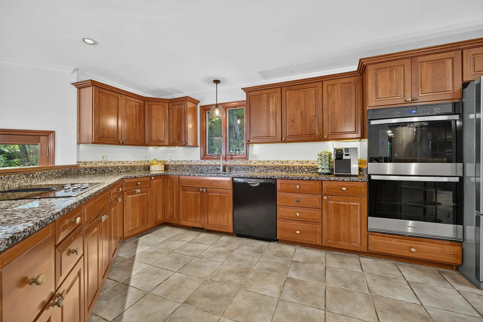 5 Connally Drive Photo 6