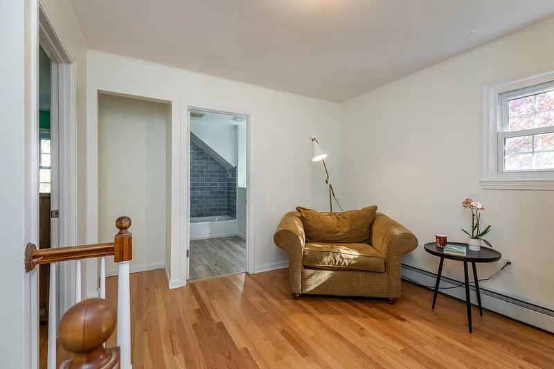 399 Cornwall Bridge Road Photo 11